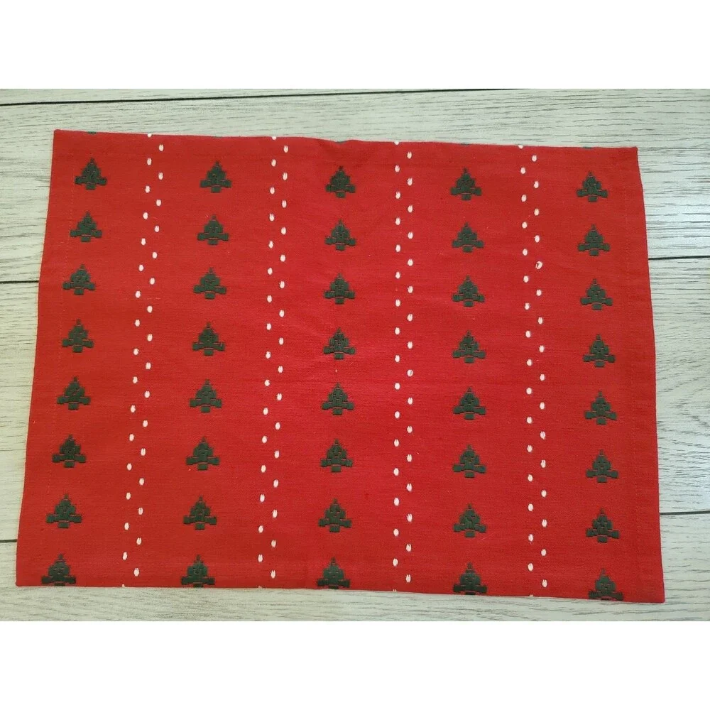 Crate & Barrel Snowy Woods Red Cotton Christmas Tree Placemats Set of 3 19